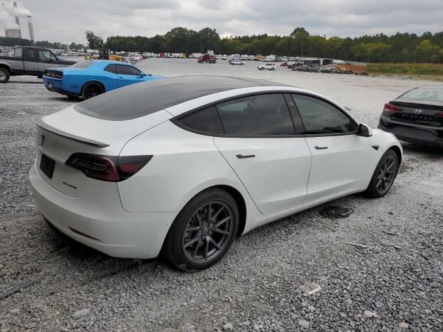 Obraz 3 z 2021 TESLA MODEL 3  2021 z VIN 5YJ3E1EBXMF847999