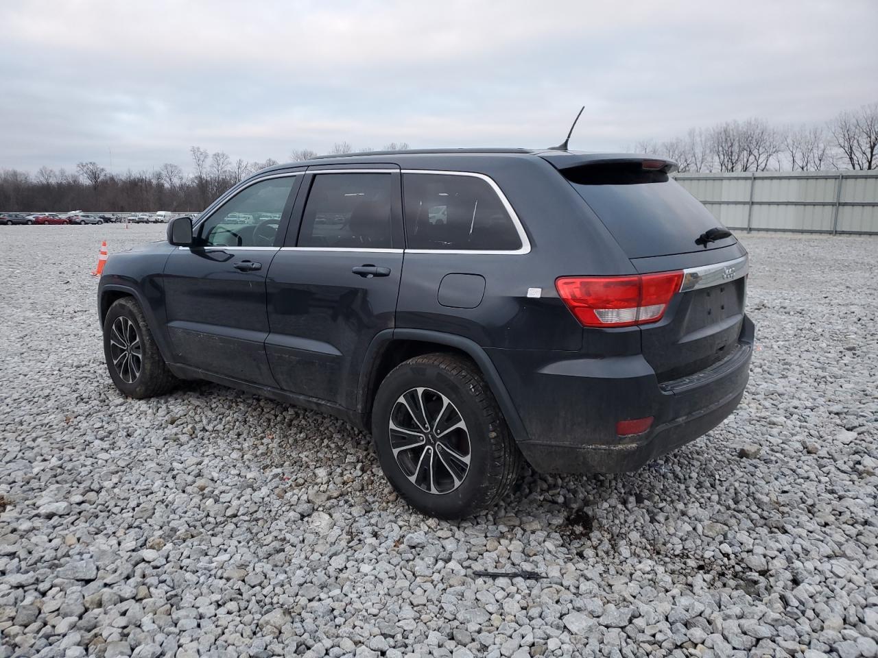 Image 2 of 2012 JEEP GRAND CHEROKEE LAREDO 2012 with VIN 1C4RJFAG0CC350198