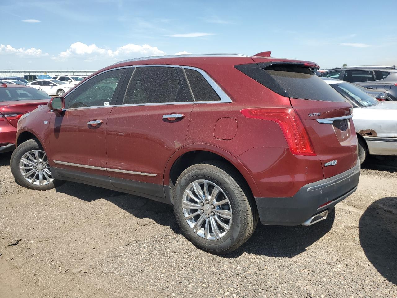 Изображение 2 2017 CADILLAC XT5 LUXURY 2017 с VIN 1GYKNBRS5HZ254606