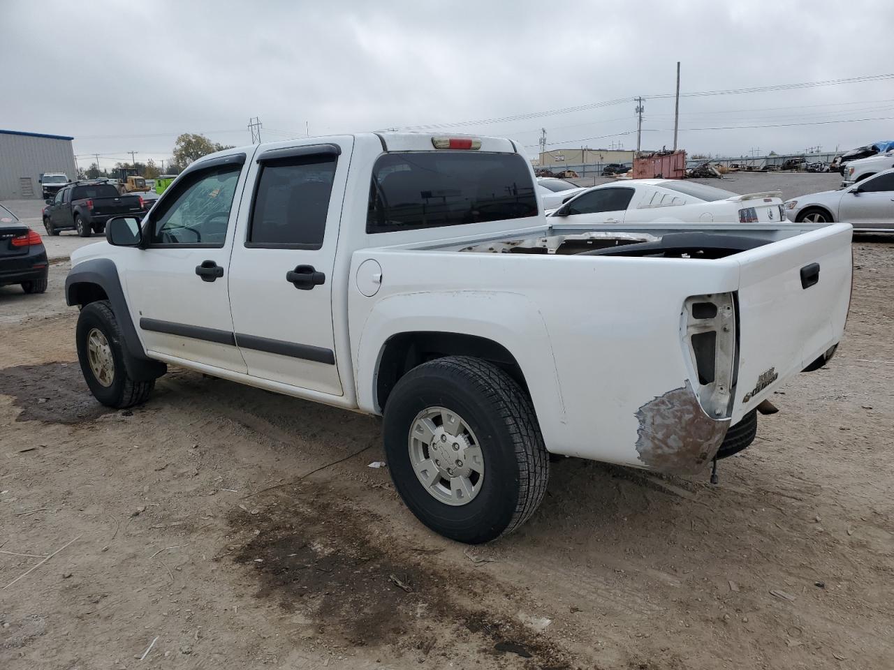 Image 2 of 2006 CHEVROLET COLORADO  2006 with VIN 1GCDS136068258854