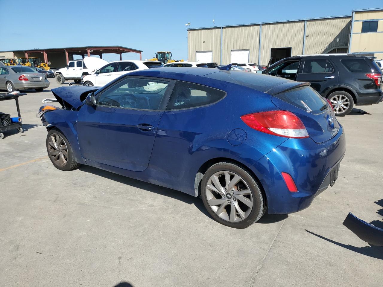 Изображение 2 2017 HYUNDAI VELOSTER  2017 с VIN KMHTC6AD4HU312895