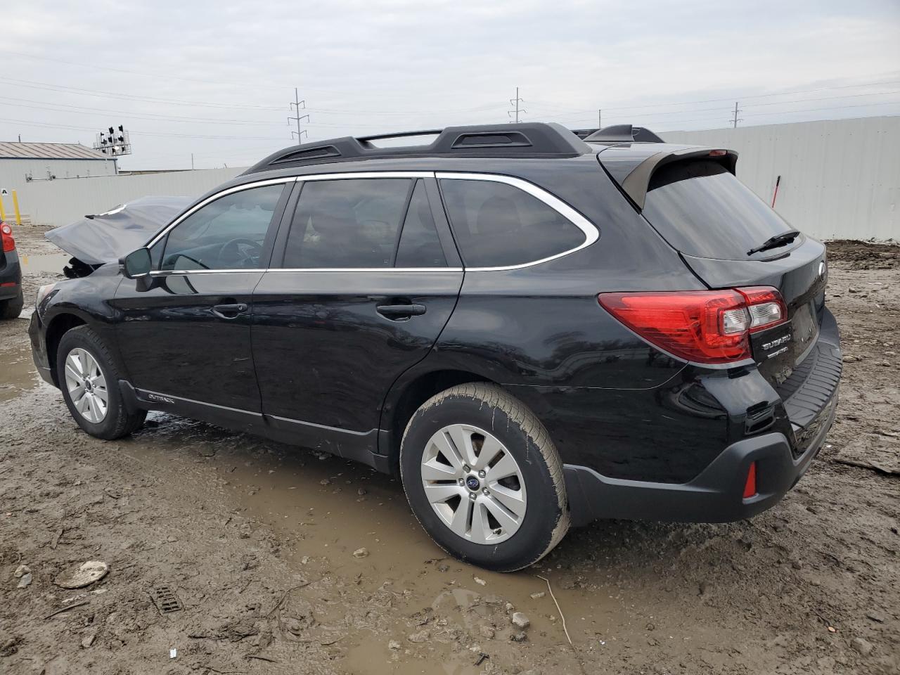 Image 2 of 2018 SUBARU OUTBACK 2.5I PREMIUM 2018 with VIN 4S4BSAHC4J3341114