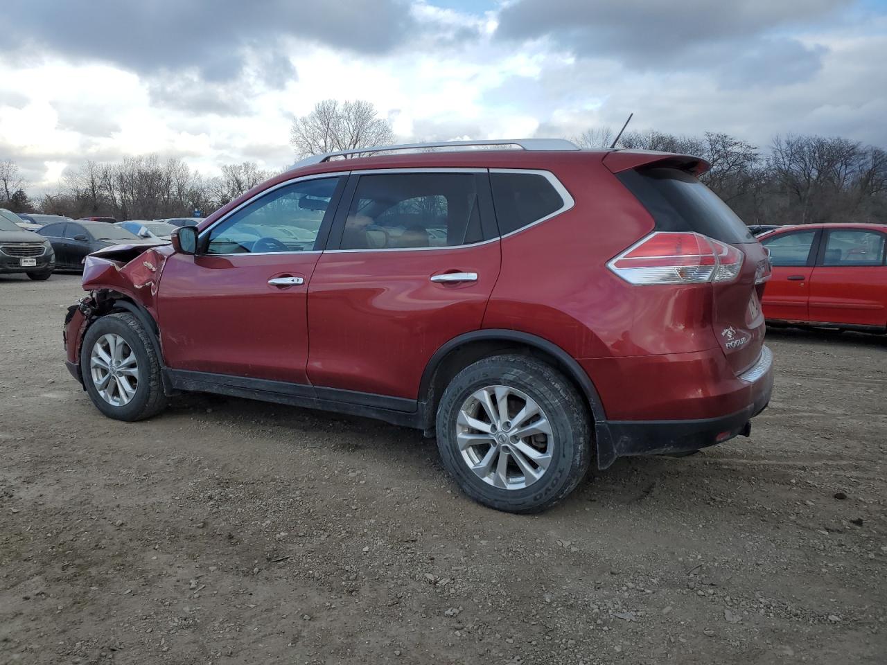 Image 2 of 2016 NISSAN ROGUE S 2016 with VIN KNMAT2MV8GP651357
