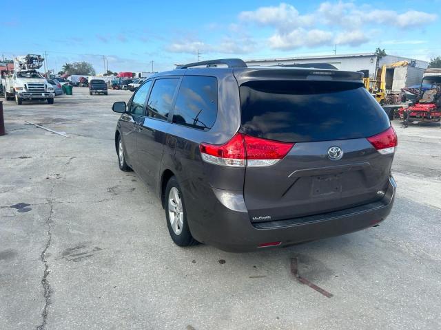 Изображение 3 2011 TOYOTA SIENNA LE 2011 с VIN 5TDKK3DC2BS026091