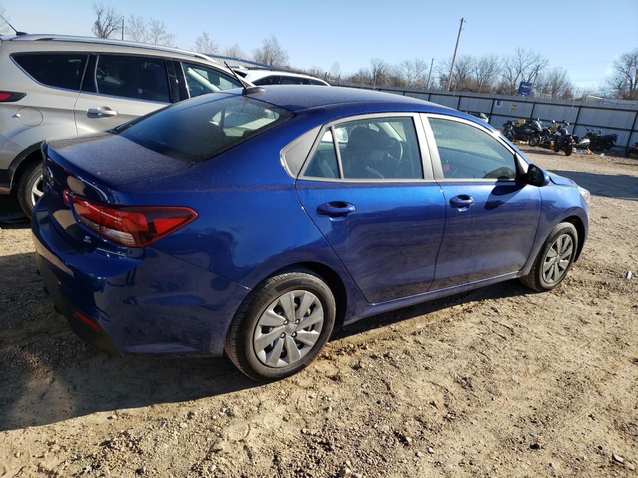 Obraz 3 z 2020 KIA RIO LX 2020 z VIN 3KPA24AD8LE333209