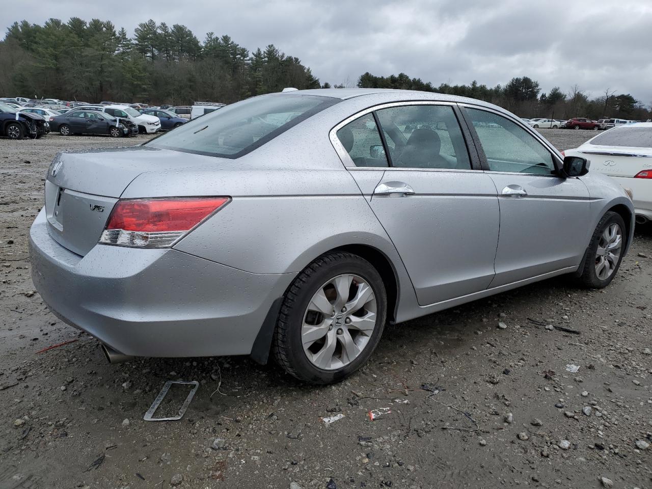 Изображение 3 2010 HONDA ACCORD EXL 2010 с VIN 1HGCP3F83AA006525