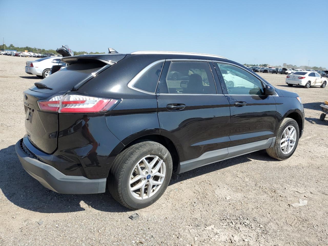 Image 3 of 2021 FORD EDGE SEL 2021 with VIN 2FMPK3J97MBA46996