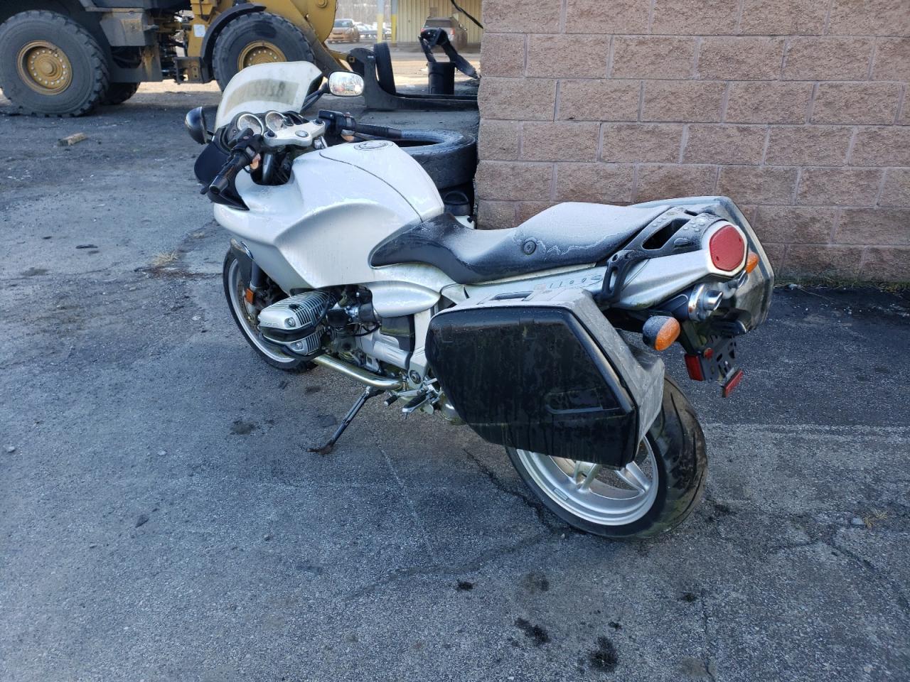 Изображение 3 2002 BMW R1100 S 2002 с VIN WB10432A72ZB52335