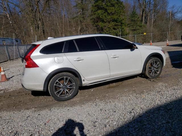 Изображение 3 2017 VOLVO V60 CROSS COUNTRY PREMIER 2017 с VIN YV440MWKXH1041028