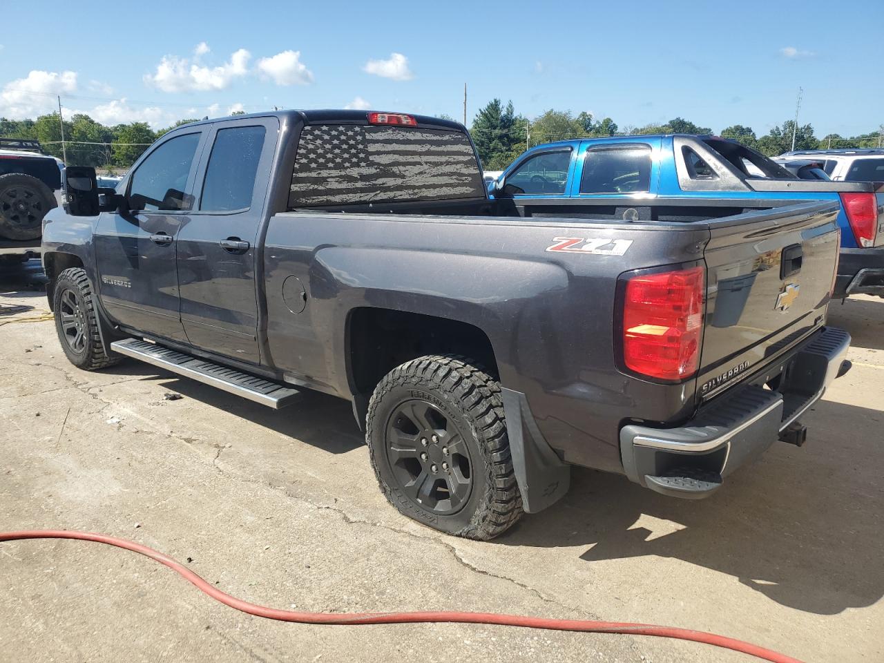 Obraz 2 z 2015 CHEVROLET SILVERADO K1500 LT 2015 z VIN 1GCVKREC3FZ354672