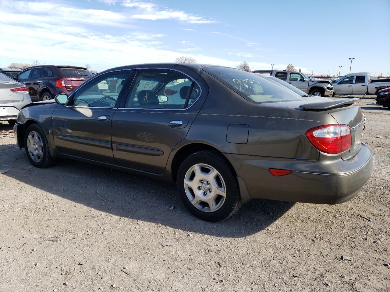 Изображение 2 2001 INFINITI I30  2001 с VIN JNKCA31A21T018517