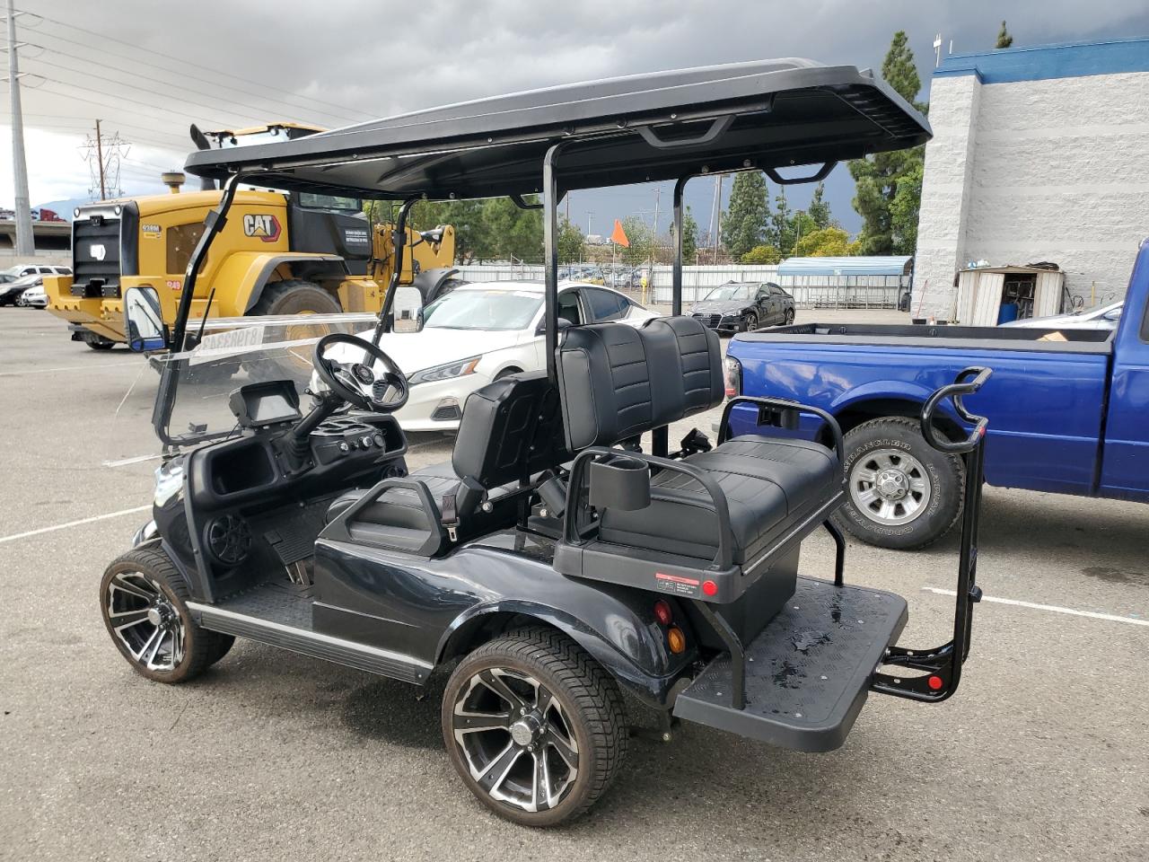Image 2 of 2023 HDK GOLF CART 2023 with VIN 7MZL20821PC004767