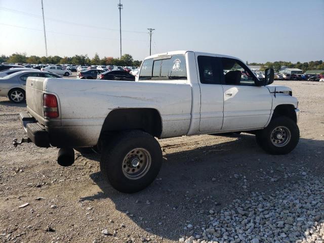 Image 3 of 2001 DODGE RAM 2500  2001 with VIN 1B7KF23771J615457