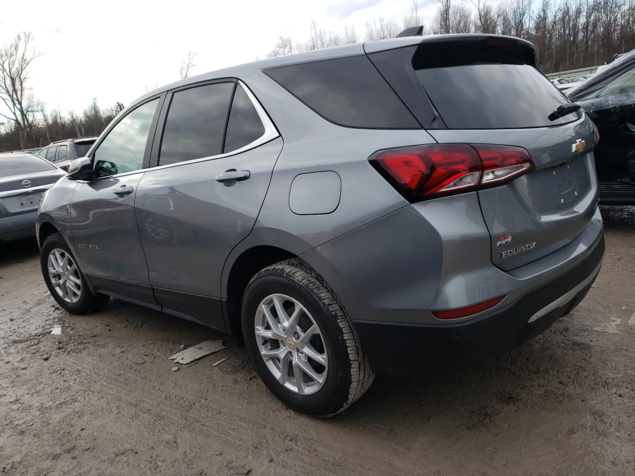 Image 2 of 2023 CHEVROLET EQUINOX LT 2023 with VIN 3GNAXUEG6PL115168
