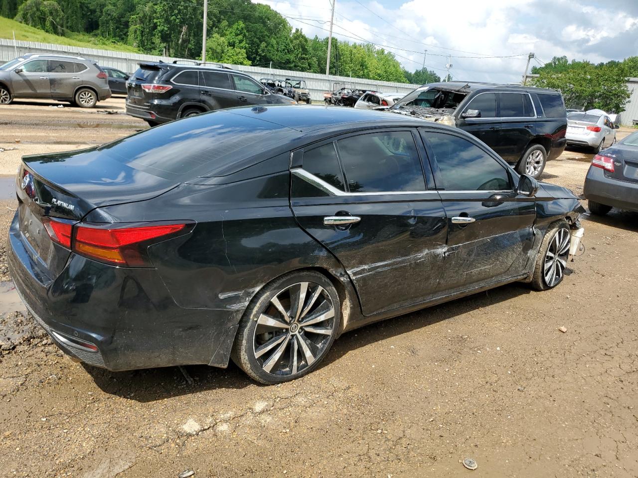 Изображение 3 2020 NISSAN ALTIMA PLATINUM 2020 с VIN 1N4BL4FV0LC178493