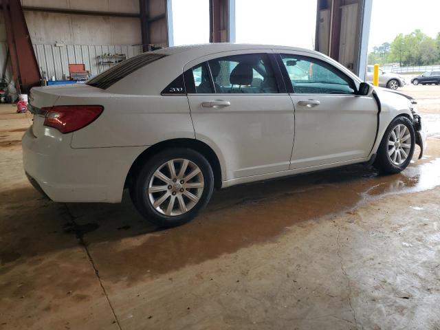 Image 3 of 2014 CHRYSLER 200 TOURING 2014 with VIN 1C3CCBBGXEN106173