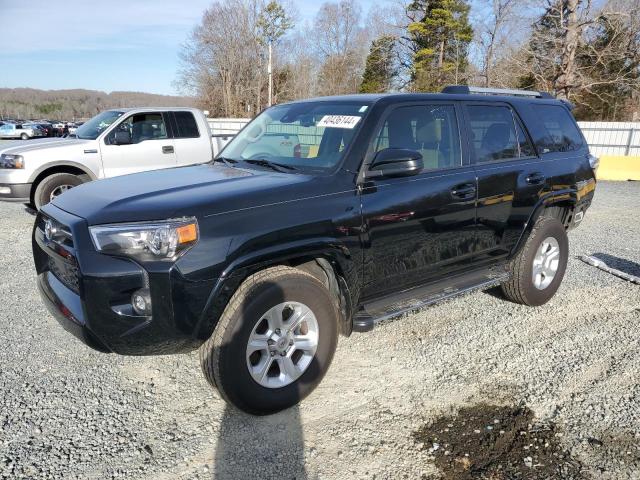 Изображение 1 2021 TOYOTA 4RUNNER SR5 2021 с VIN JTEEU5JR4M5240256