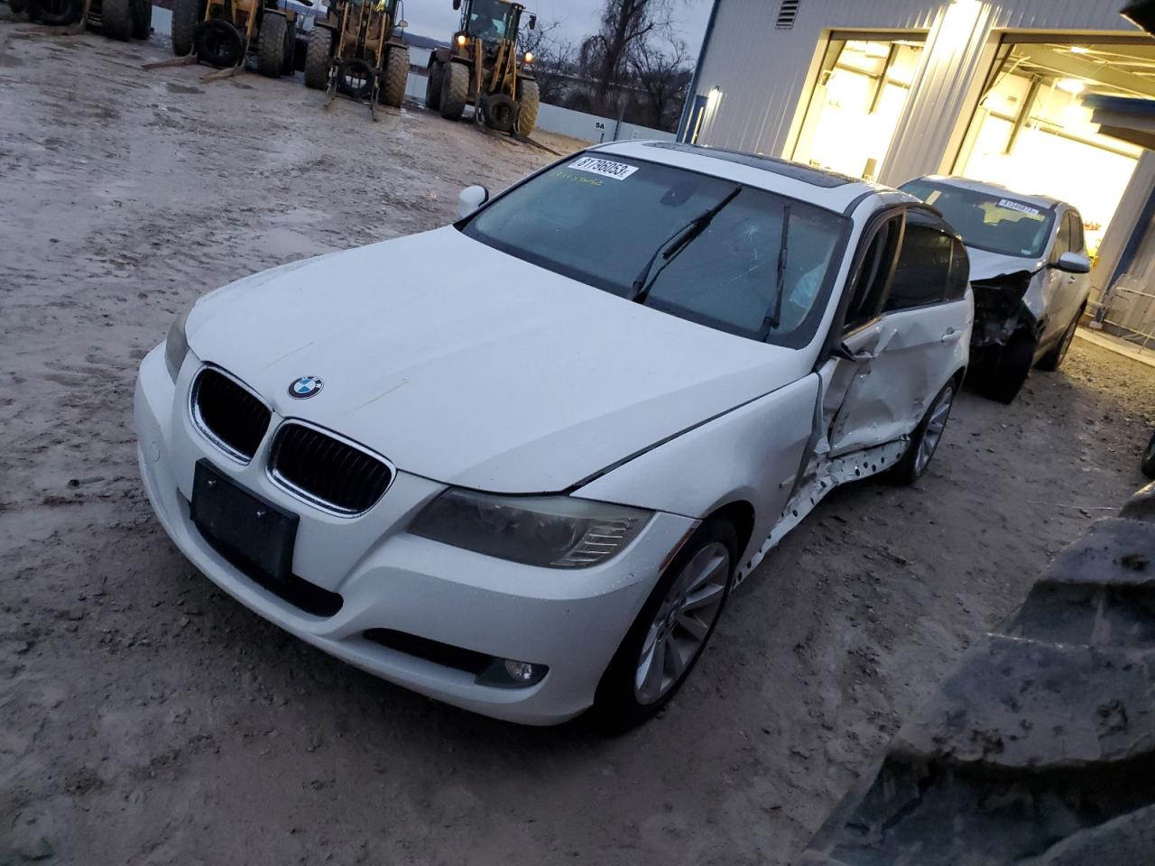 Image 1 of 2011 BMW 328 I 2011 with VIN WBAPH7C5XBE681018