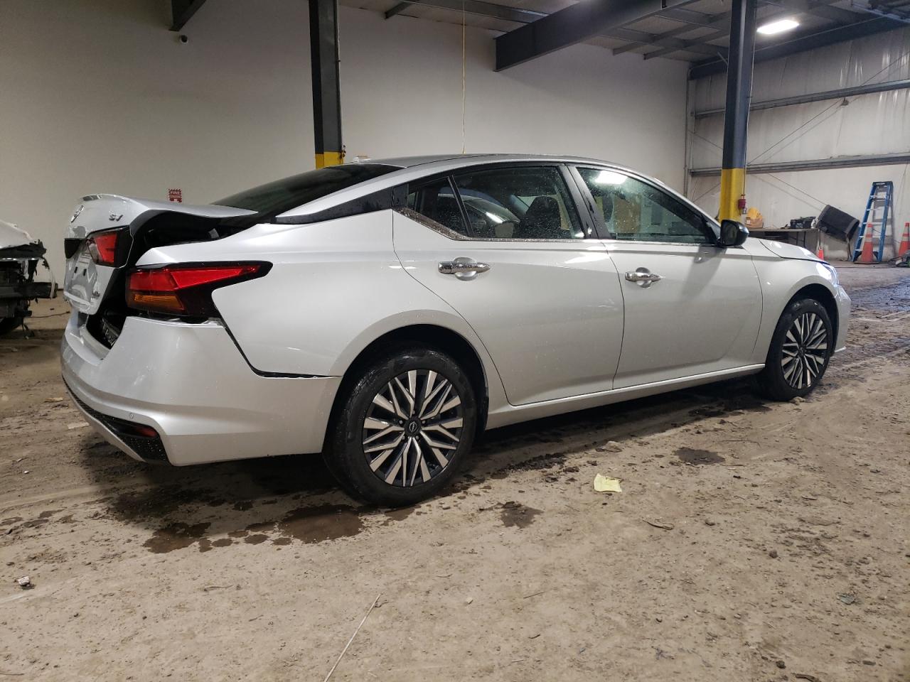 Image 3 of 2024 NISSAN ALTIMA SV 2024 with VIN 1N4BL4DW0RN333519