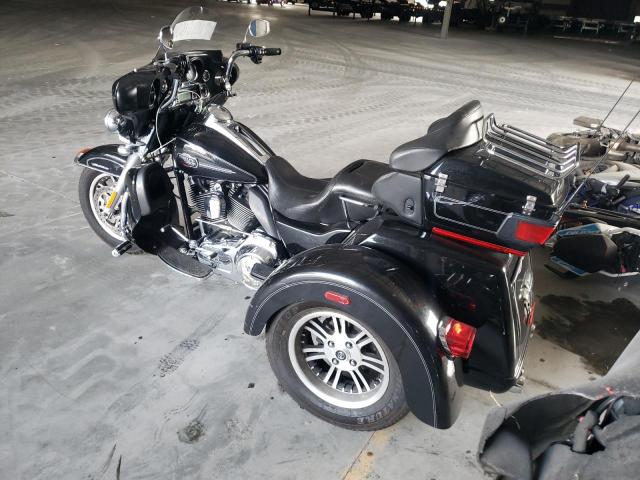 Изображение 3 2013 HARLEY-DAVIDSON FLHTCUTG TRI GLIDE ULTRA CLASSIC 2013 с VIN 1HD1MAM13DB856550
