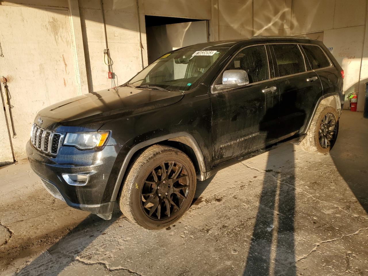 Изображение 2018 JEEP GRAND CHEROKEE LIMITED 2018