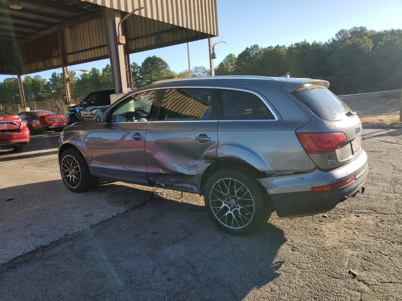 Изображение 2 2011 AUDI Q7 PREMIUM PLUS 2011 с VIN WA1LGAFE6BD006473