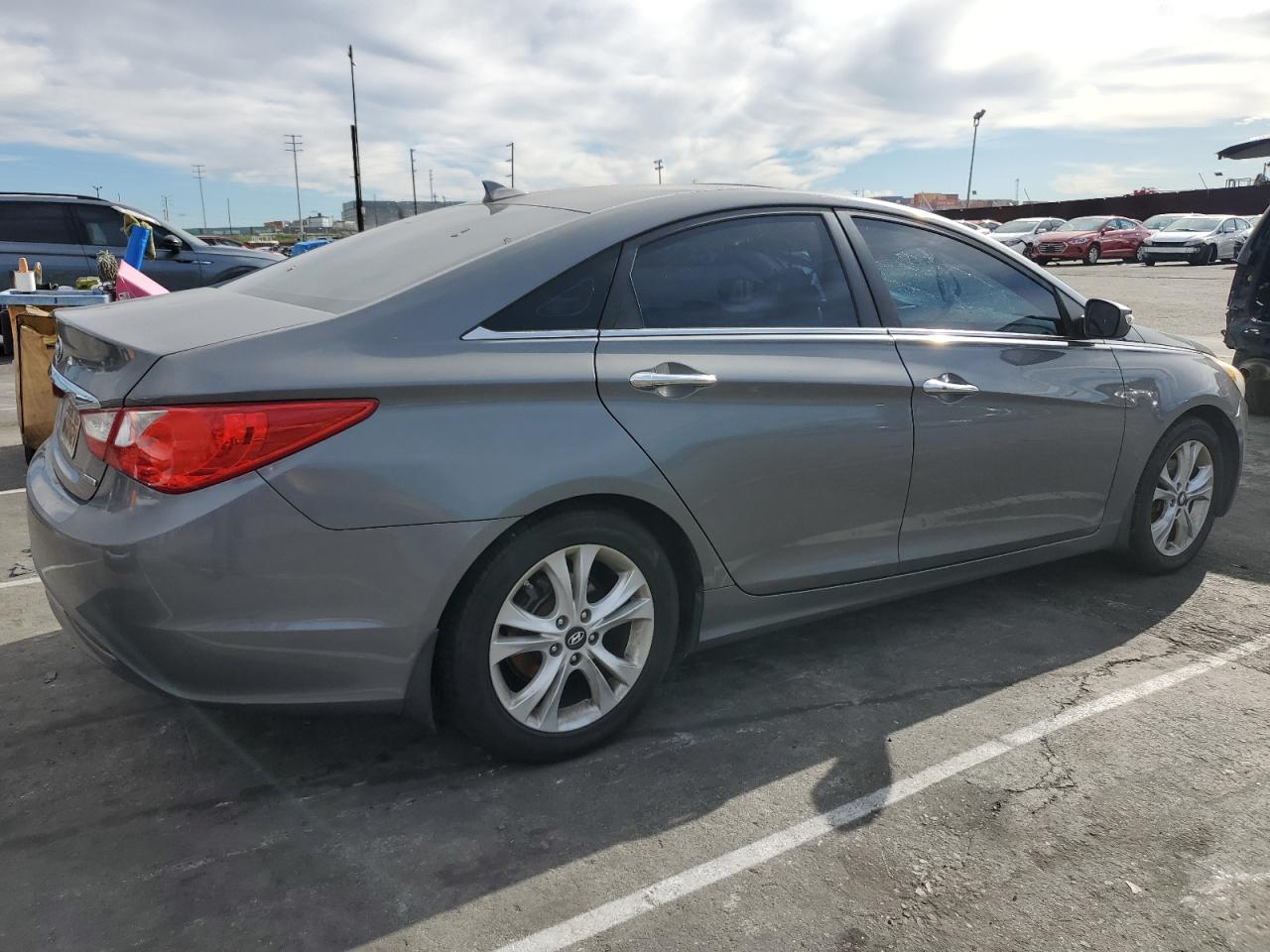 Obraz 3 z 2013 HYUNDAI SONATA SE 2013 z VIN 5NPEC4AC5DH566497