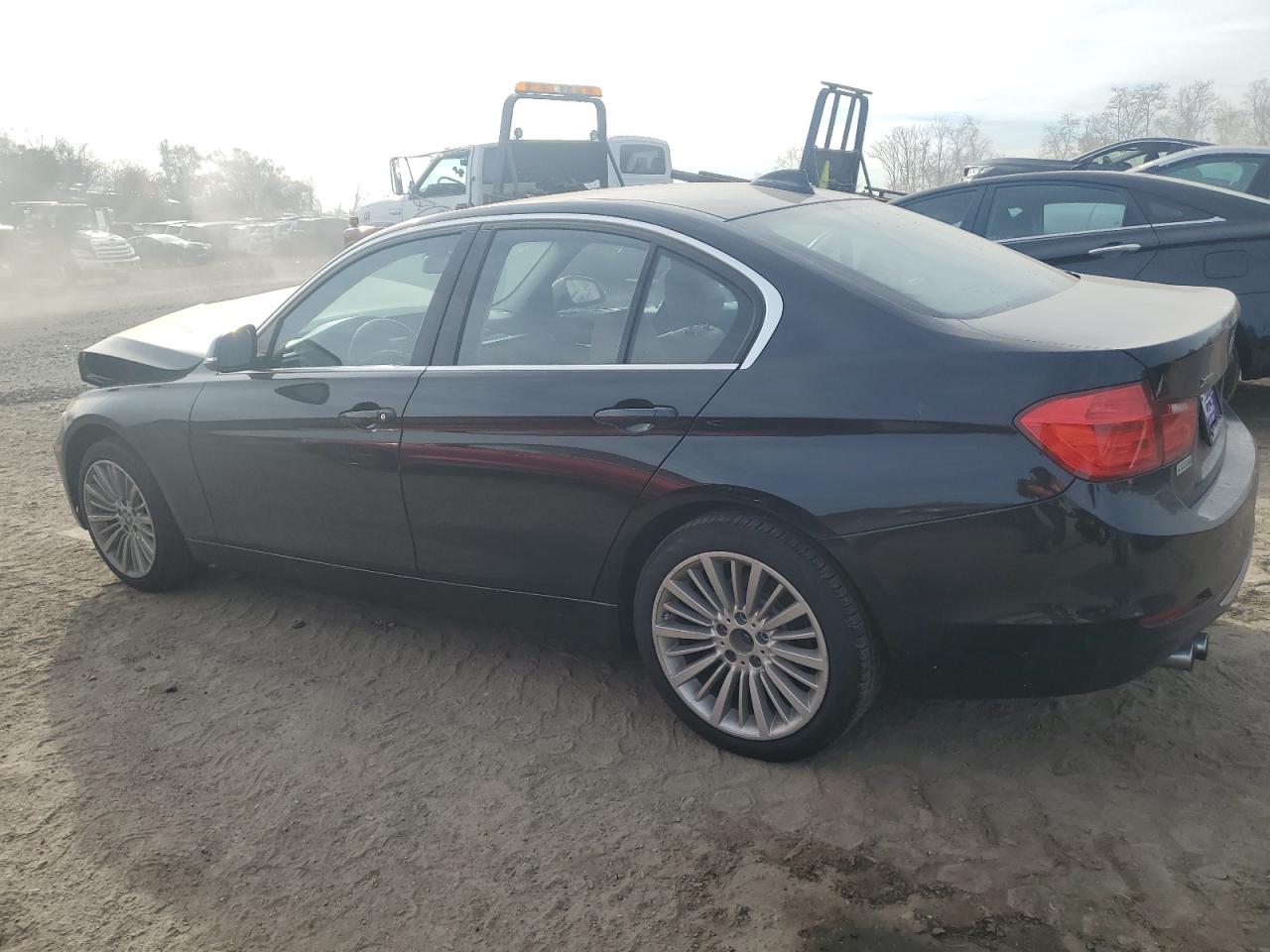 Obraz 2 z 2015 BMW 328 XI SULEV 2015 z VIN WBA3B5G59FNS17769