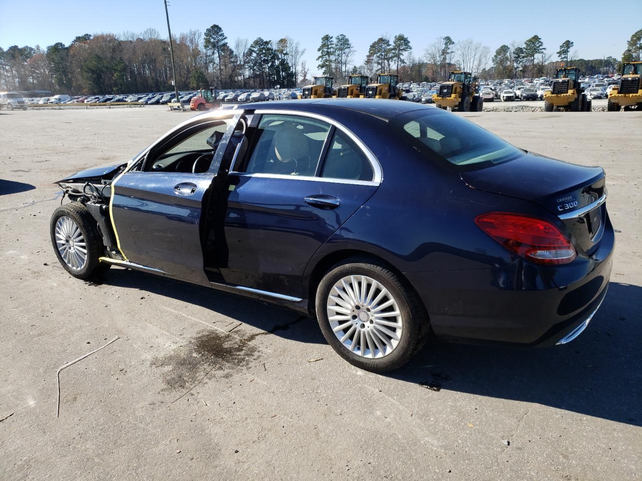 Изображение 2 2016 MERCEDES-BENZ C 300 4MATIC 2016 с VIN 55SWF4KB9GU175193