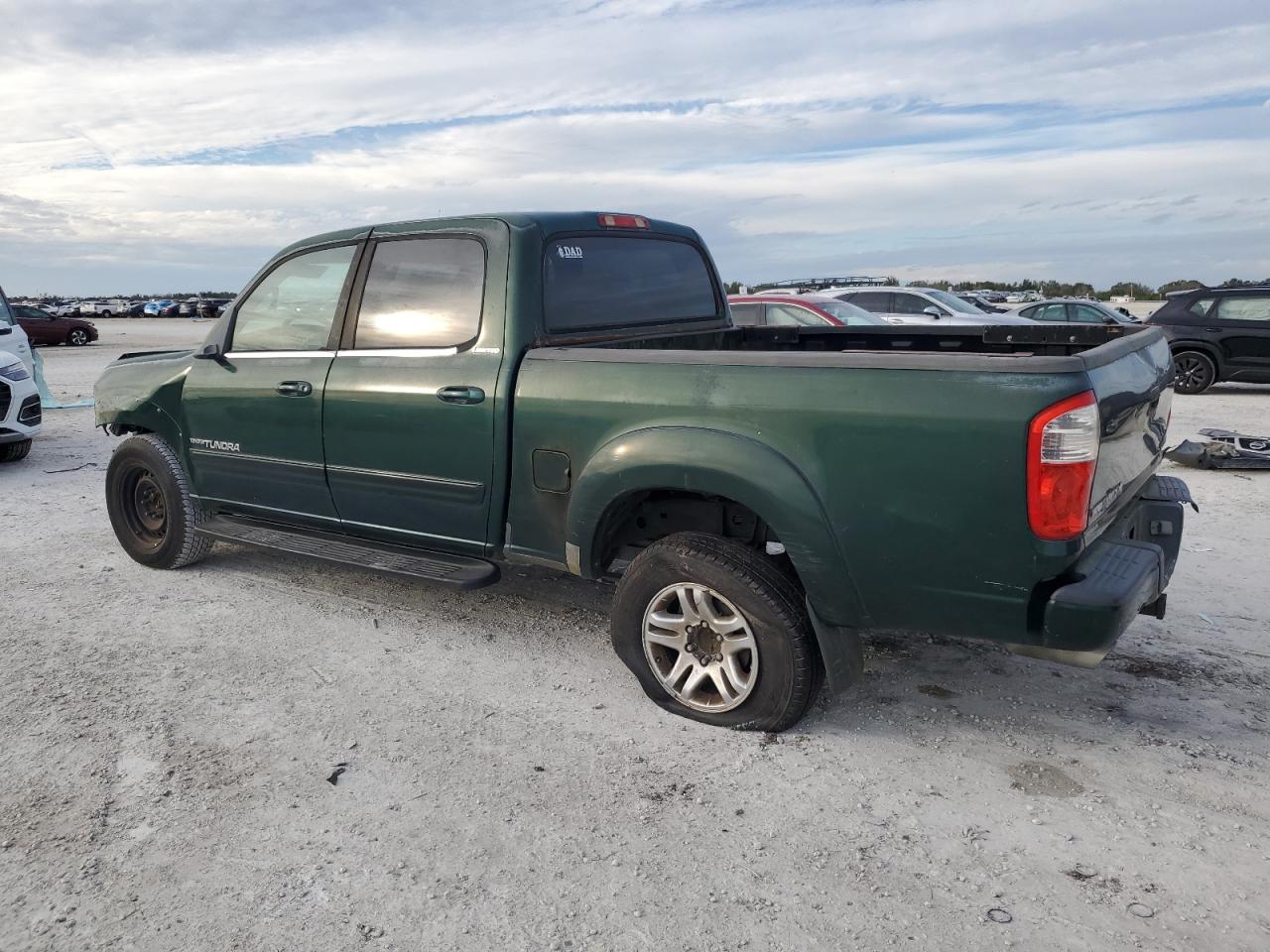 Obraz 2 z 2004 TOYOTA TUNDRA DOUBLE CAB LIMITED 2004 z VIN 5TBET38124S459439