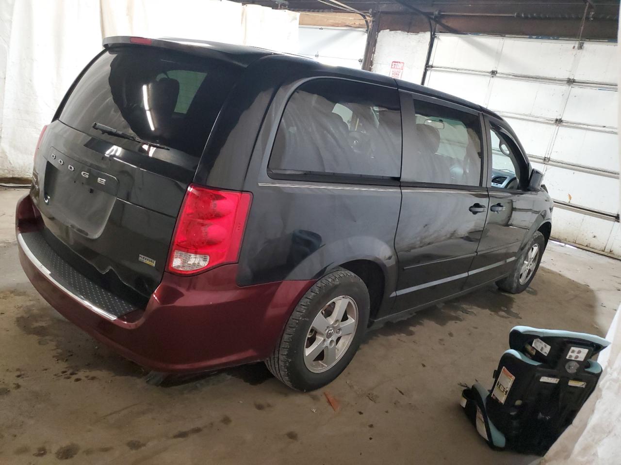 Obraz 3 z 2013 DODGE GRAND CARAVAN SXT 2013 z VIN 2C4RDGCG3DR521643