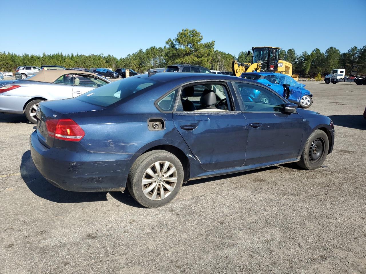 Obraz 3 z 2015 VOLKSWAGEN PASSAT S 2015 z VIN 1VWAT7A36FC033795