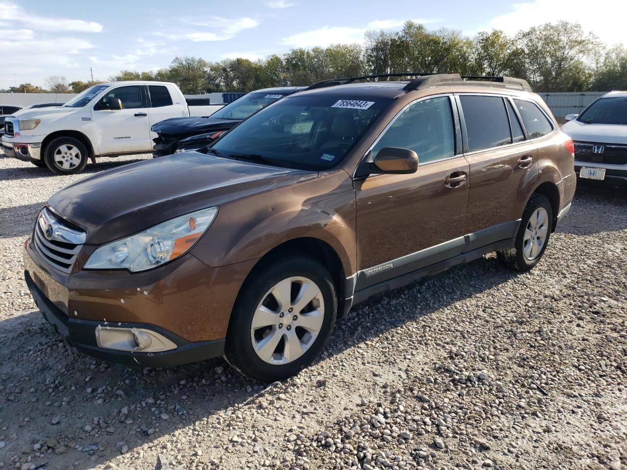 Image 1 of 2011 SUBARU OUTBACK 2.5I PREMIUM 2011 with VIN 4S4BRCGC5B3388291