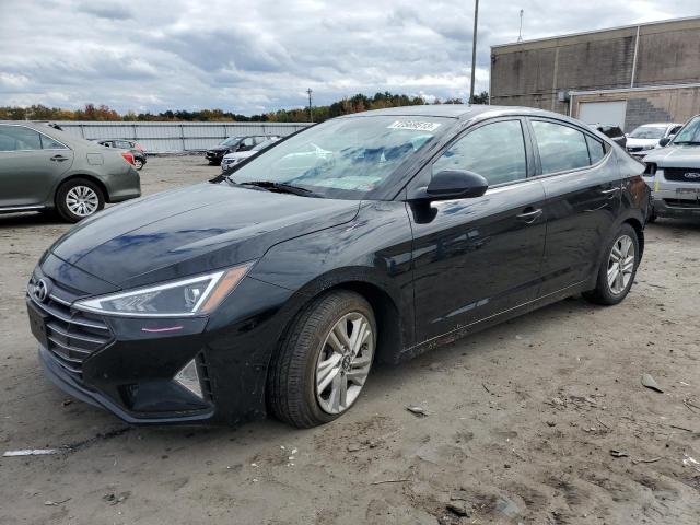 Image 1 of 2019 HYUNDAI ELANTRA SEL 2019 with VIN 5NPD84LF2KH426165