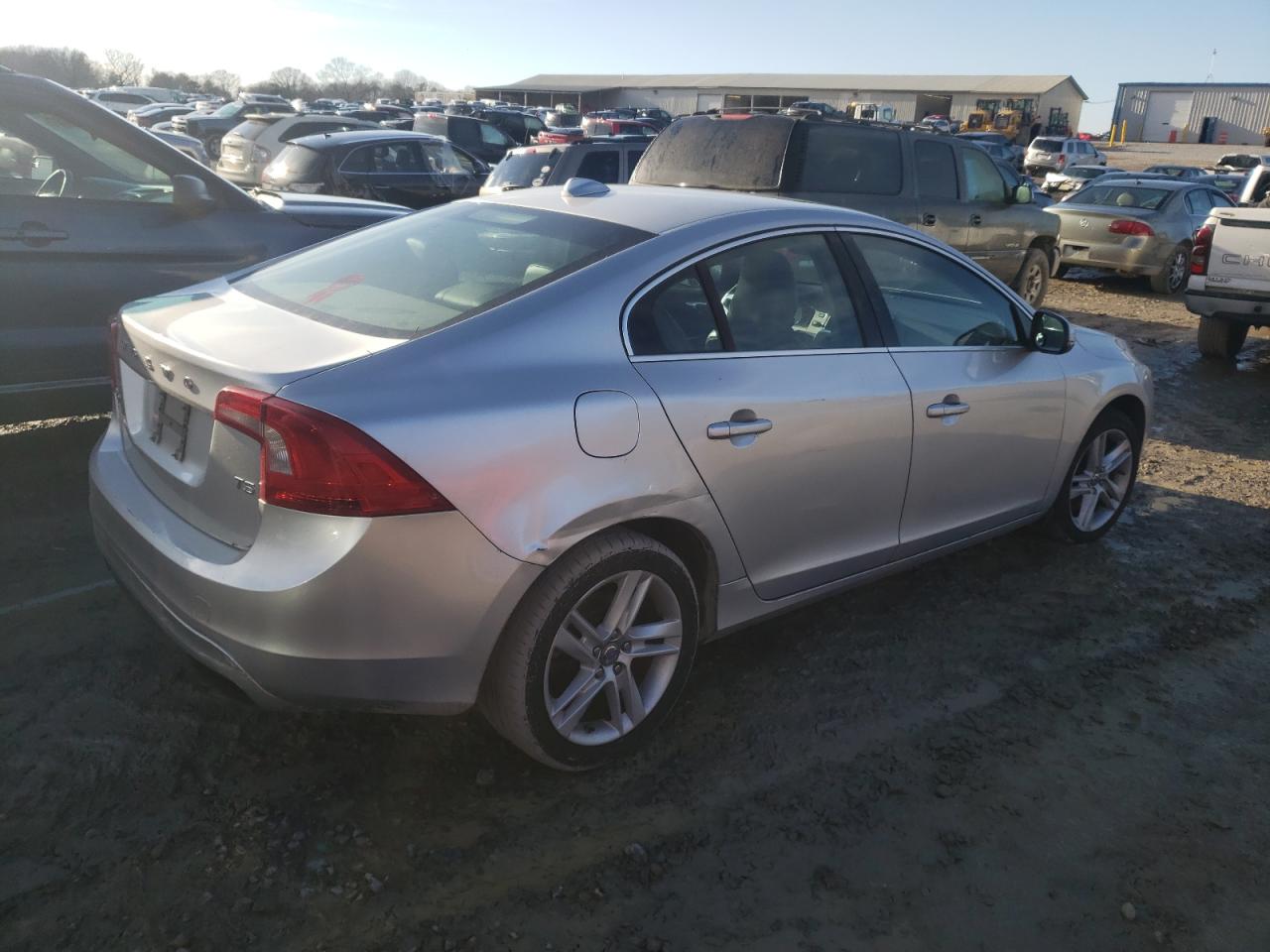 Obraz 3 z 2015 VOLVO S60 T5 2015 z VIN YV1612FS5E2293749