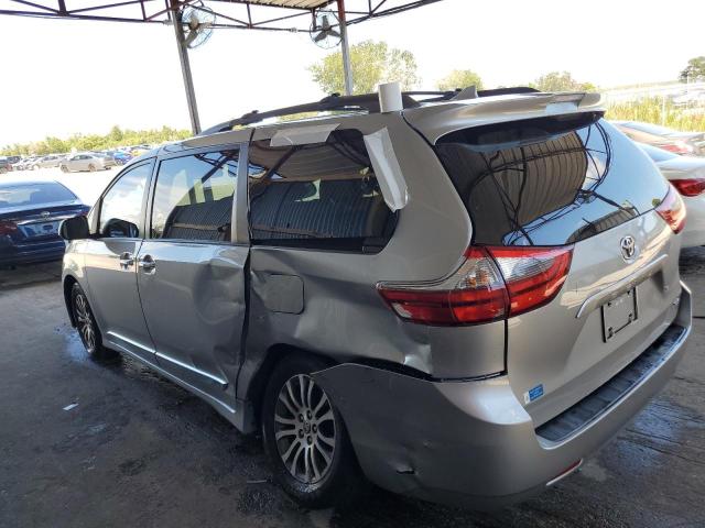 Изображение 2 2020 TOYOTA SIENNA XLE 2020 с VIN 5TDYZ3DCXLS075353