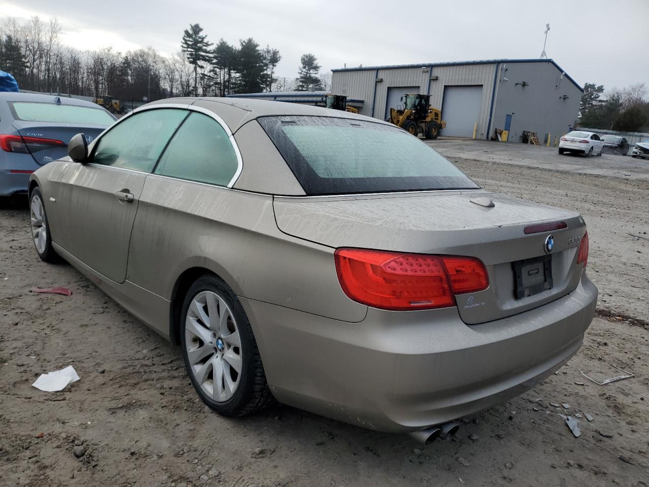 Image 2 of 2011 BMW 328 I 2011 with VIN WBADW3C53BE541717