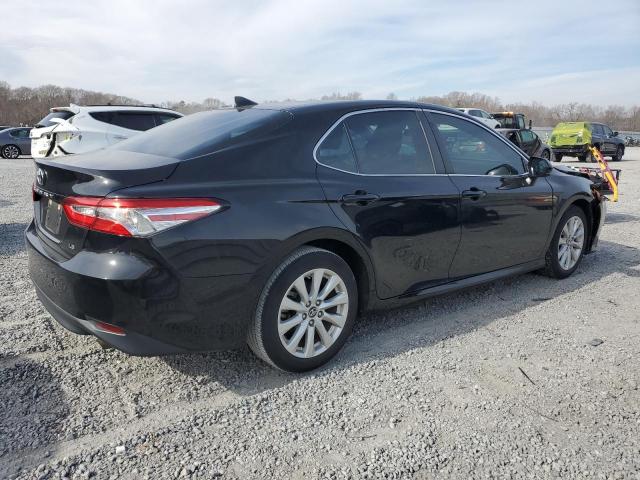 Obraz 3 z 2019 TOYOTA CAMRY L 2019 z VIN 4T1B11HK5KU822365