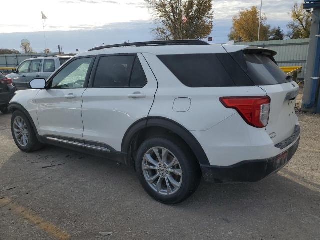 Image 2 of 2020 FORD EXPLORER XLT 2020 with VIN 1FMSK8DH8LGC46271