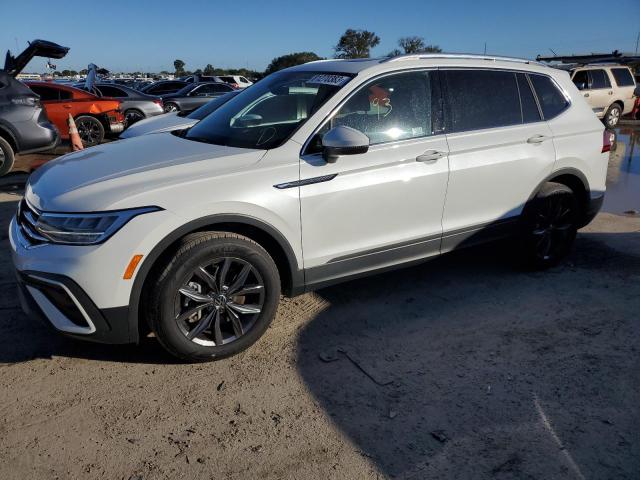 Image 1 of 2023 VOLKSWAGEN TIGUAN SE 2023 with VIN 3VVNB7AX0PM121348