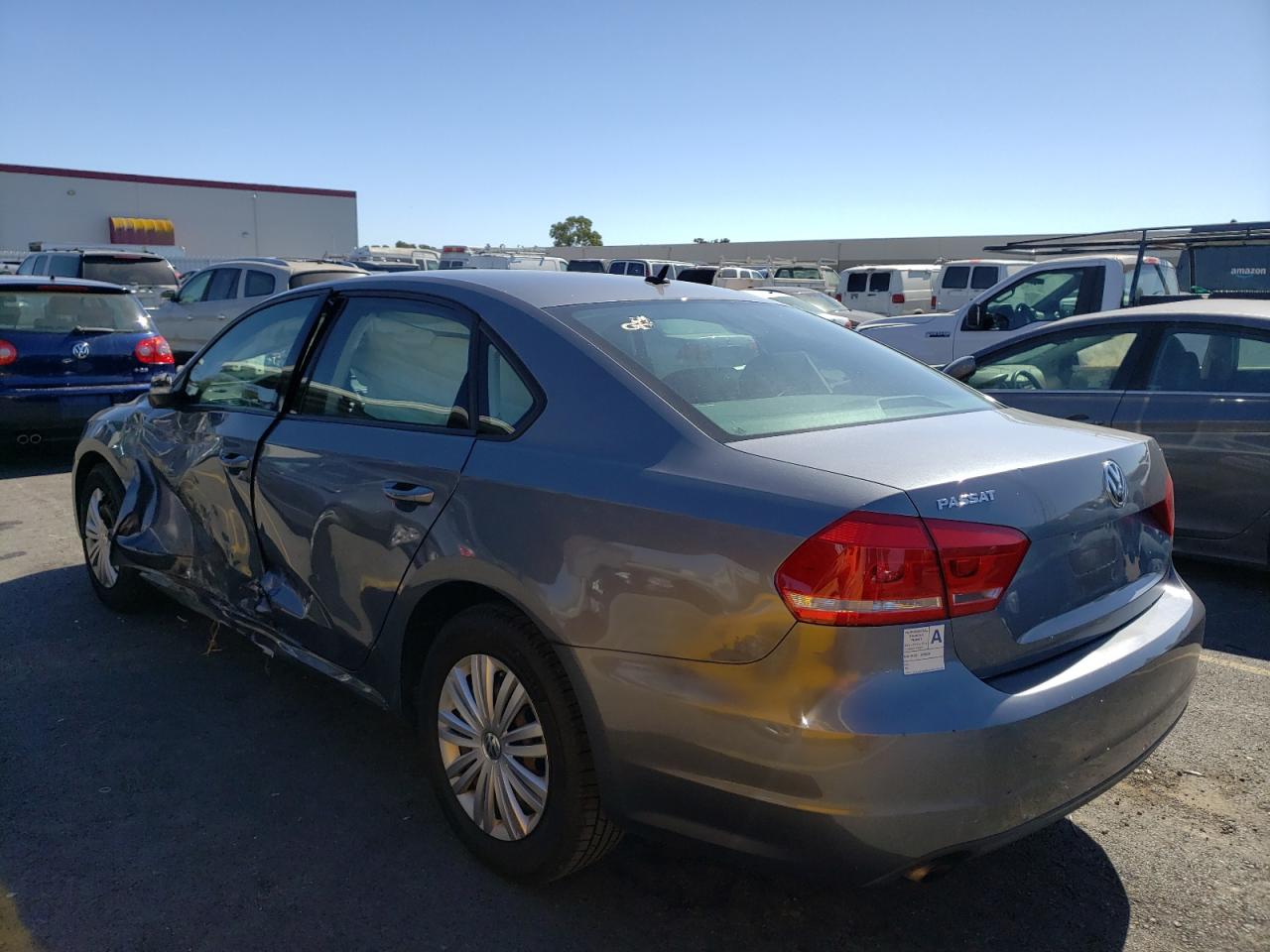 Изображение 2 2014 VOLKSWAGEN PASSAT S 2014 с VIN 1VWAS7A30EC028903