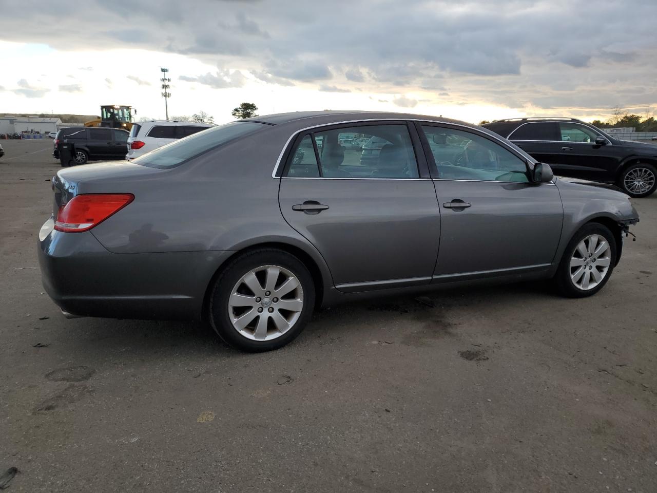 Изображение 3 2006 TOYOTA AVALON XL 2006 с VIN 4T1BK36B46U076931