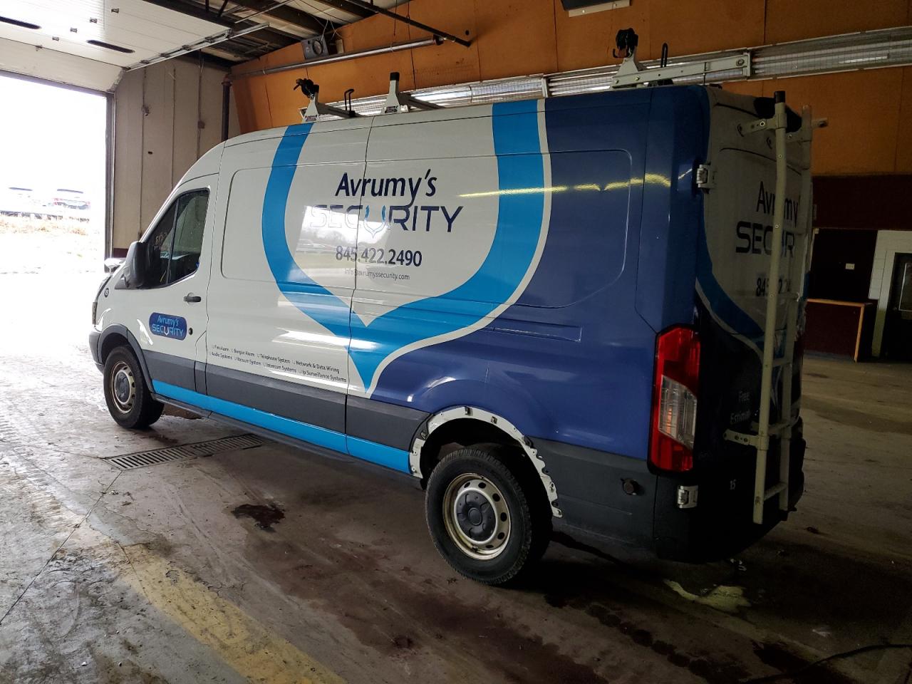 Image 2 of 2019 FORD TRANSIT T-250 2019 with VIN 1FTYR2CM1KKA61867