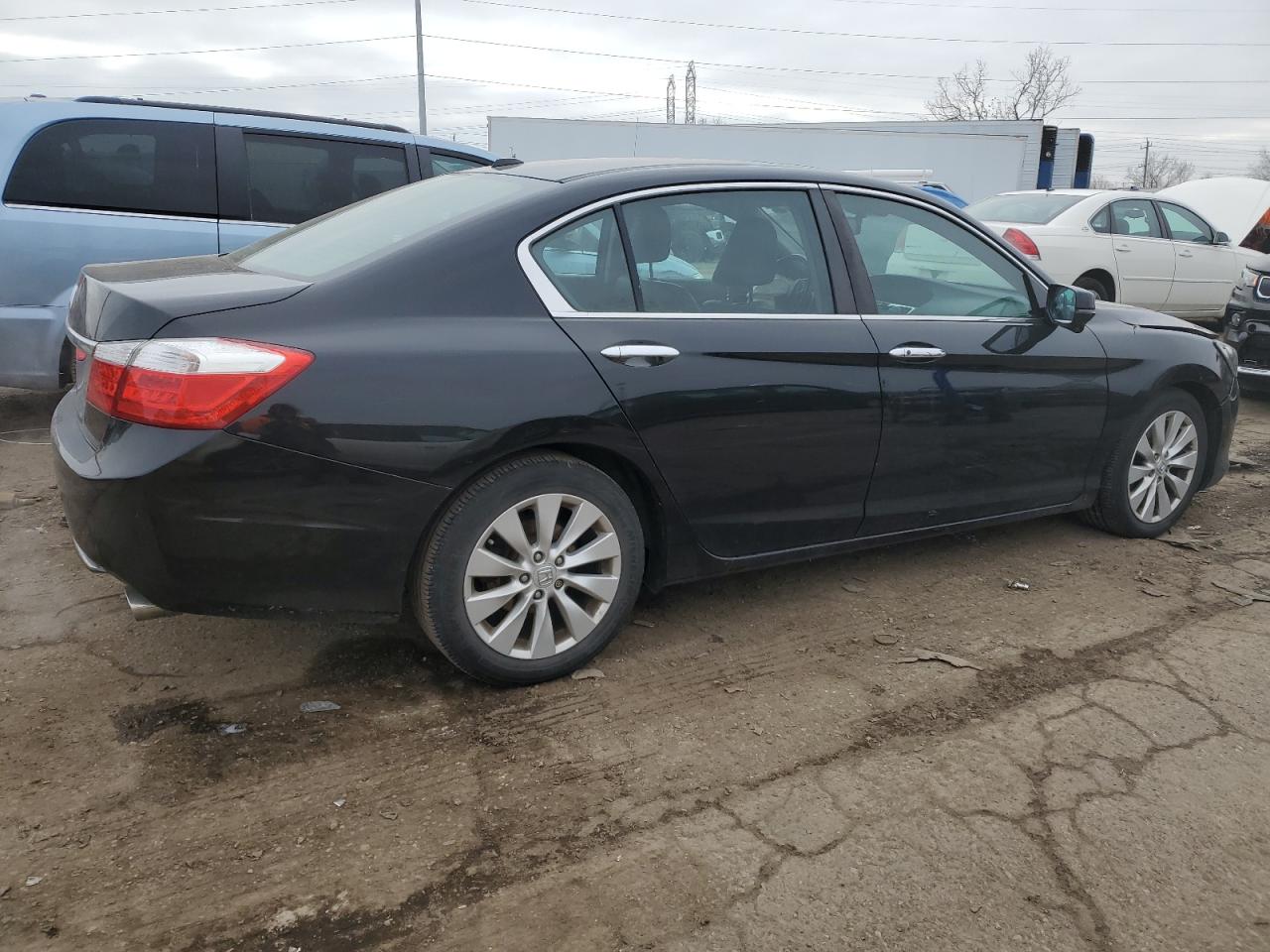 Image 3 of 2014 HONDA ACCORD EXL 2014 with VIN 1HGCR2F82EA226717