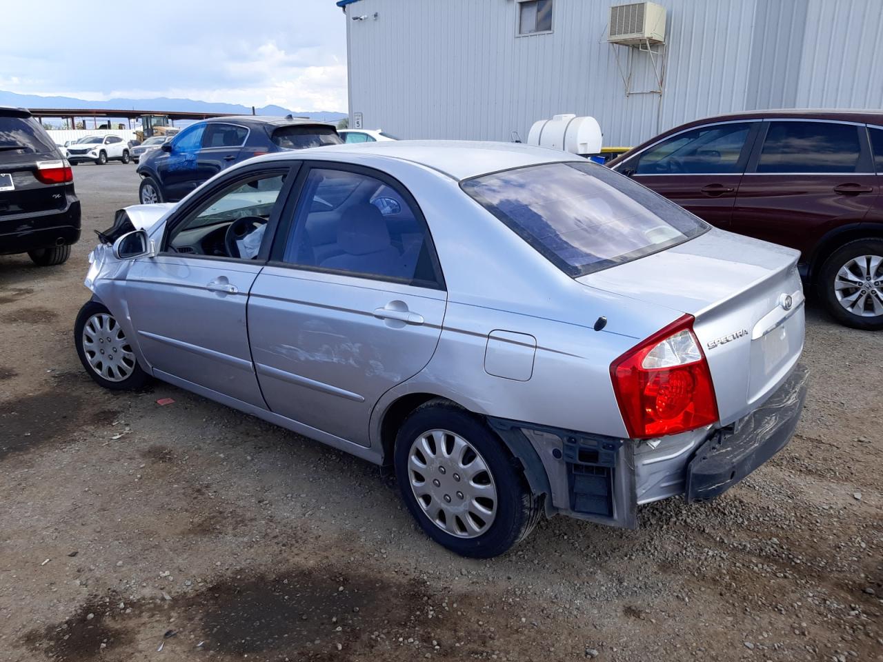 Obraz 2 z 2006 KIA SPECTRA LX 2006 z VIN KNAFE122065205830