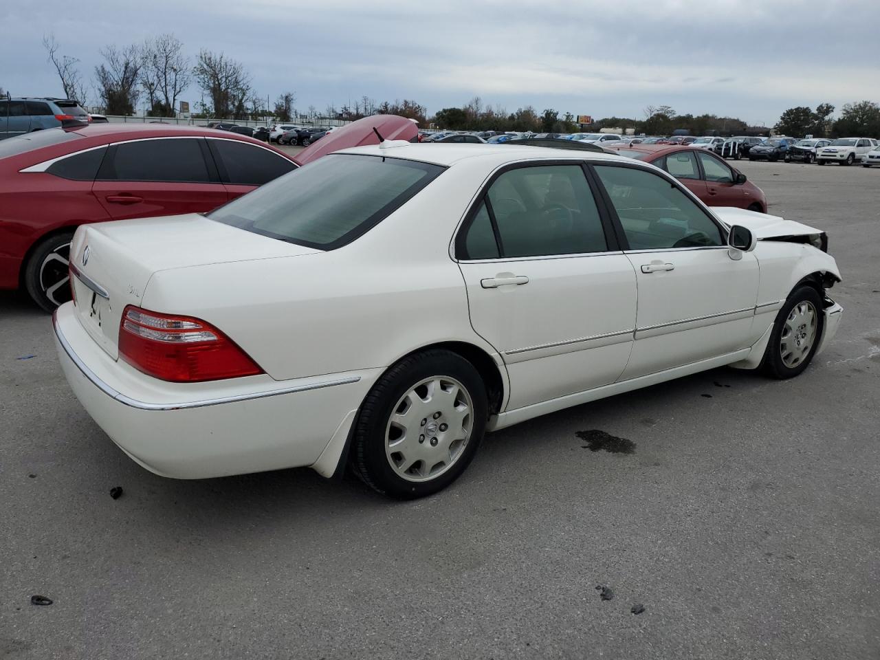 Image 3 of 2004 ACURA 3.5RL  2004 with VIN JH4KA96634C003760