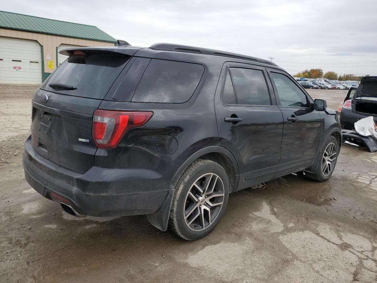 Image 3 of 2017 FORD EXPLORER SPORT 2017 with VIN 1FM5K8GT5HGE20611