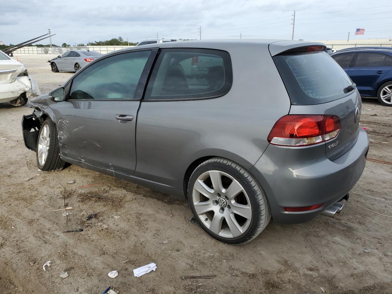 Image 2 of 2011 VOLKSWAGEN GOLF  2011 with VIN WVWAA7AJ9BW243419