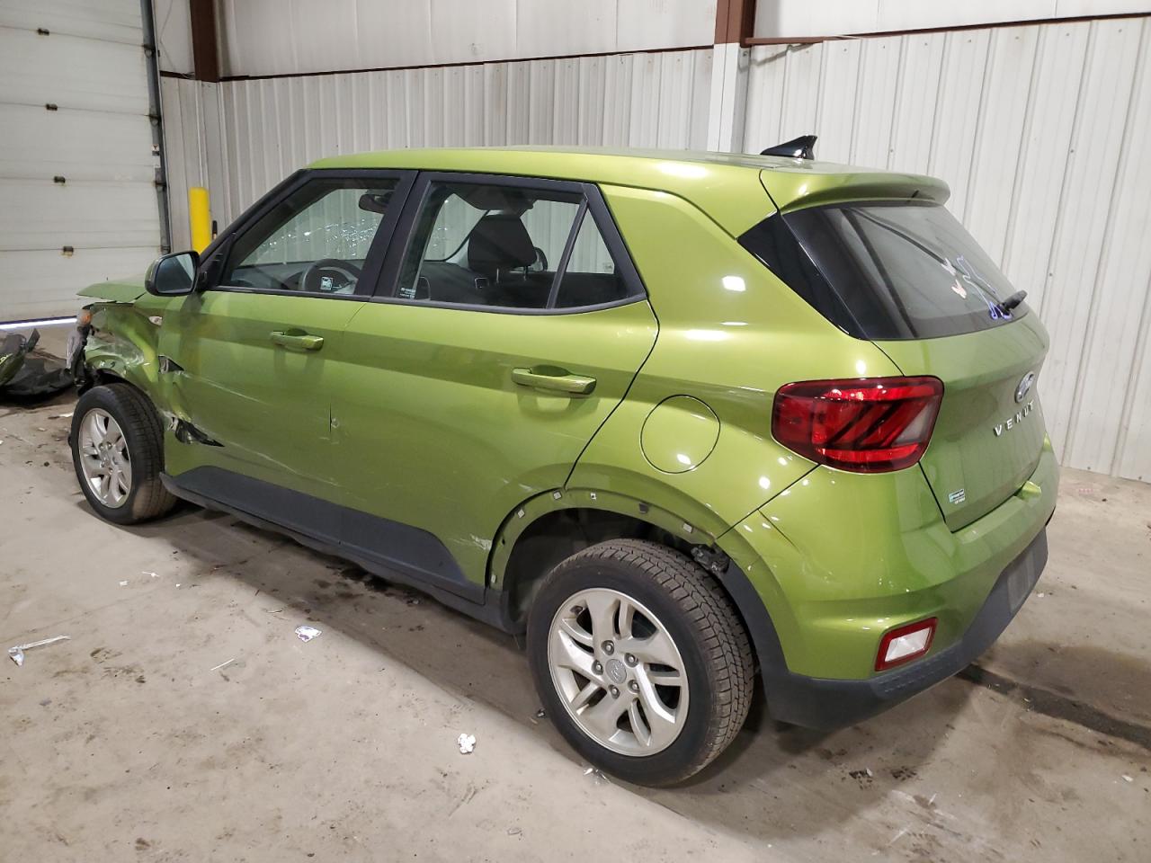 Image 2 of Hyundai Venue Se 2021 with VIN KMHRB8A3XMU065778