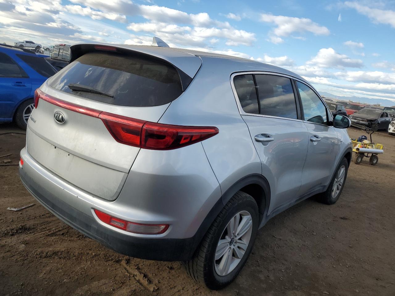 Изображение 3 2017 KIA SPORTAGE LX 2017 с VIN KNDPMCAC7H7276725